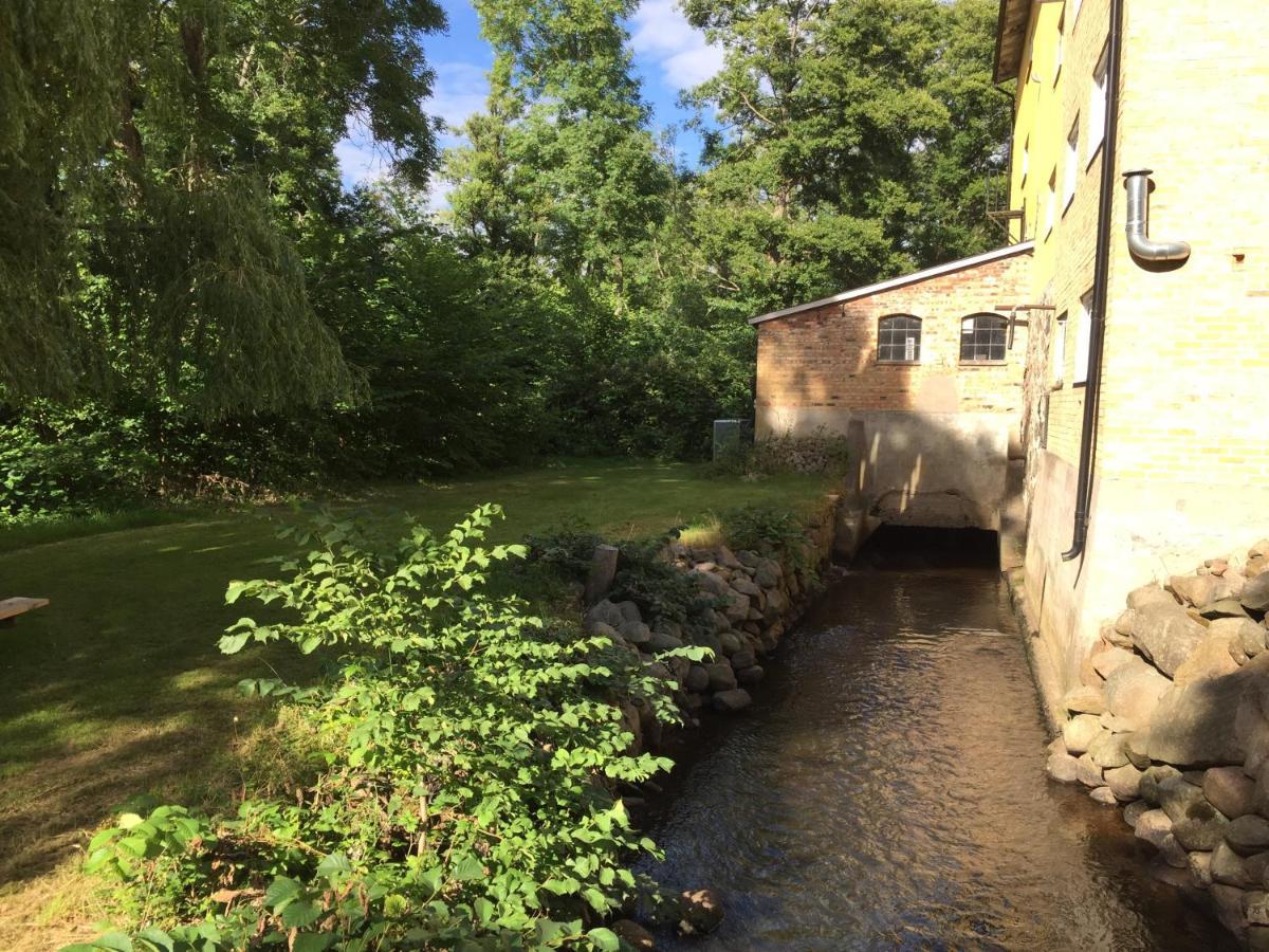 Ostra Kvarn Bed & Breakfast Angelholm Bagian luar foto